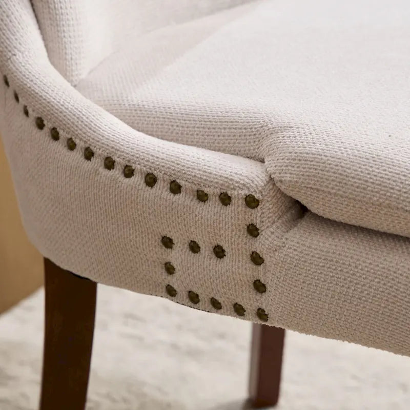 Chaises de salle à manger mi-dossier beiges / grises / bleues avec clous décoratifs, pieds en bois courbé – Lot de 2