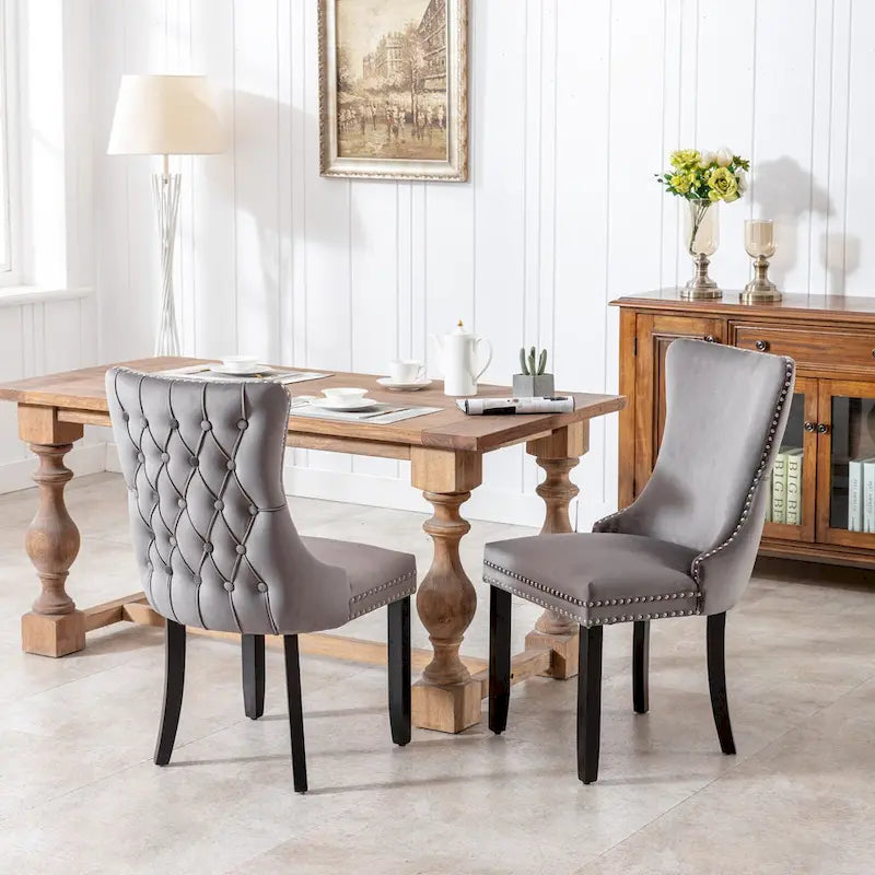 Chaise de salle à manger en velours à dossier haut avec clous décoratifs, lot de 2 – Or / Noir / Beige / Gris