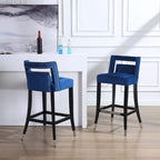 Tabouret de bar en velours clouté crème / gris / bleu marine – Siège unique, tissu et pieds en bouleau