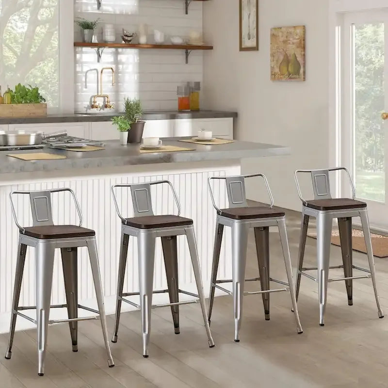 Tabourets de bar en métal argenté avec assise en bois, lot de 4 – Hauteur comptoir (58,4-71,1 cm)